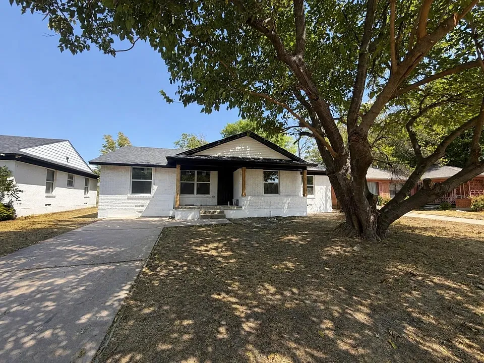 1241 E Pentagon Pkwy