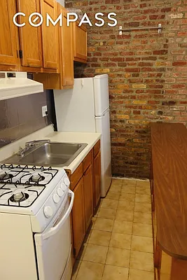 Rented by Compass | media 2