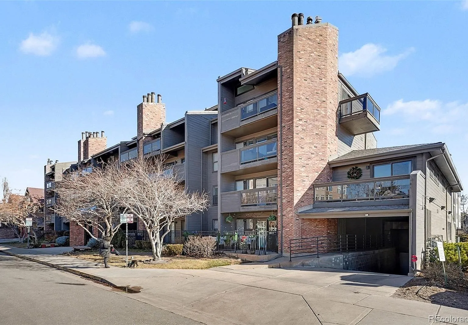 Bromley Commons — Photo 1