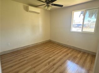 1053 West St #J14, Lancaster, CA 93535