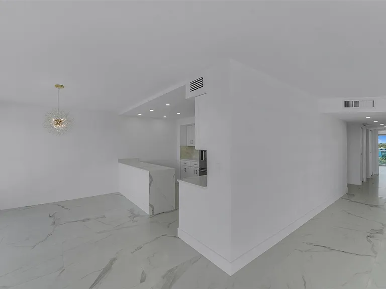 3900 Galt Ocean Dr #511 — Photo 23