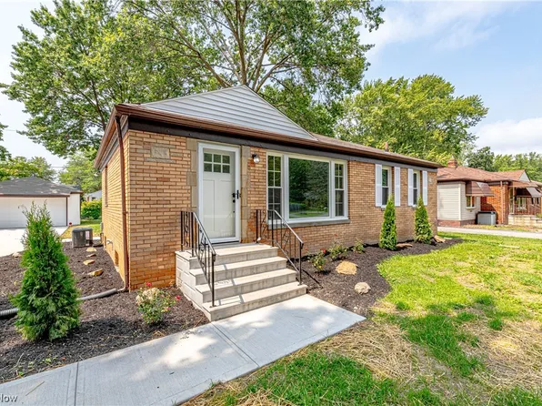 2172 Miriam Ave, Avon, OH 44011