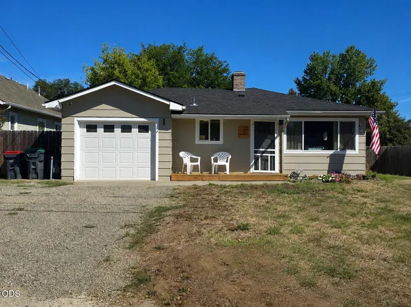 575 Bush St, Central Pt, OR 97502