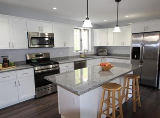 325 Balcom St, Mansfield, MA 02048