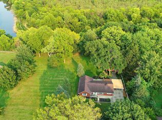 1201 Columbus Rd, Streator, IL 61364