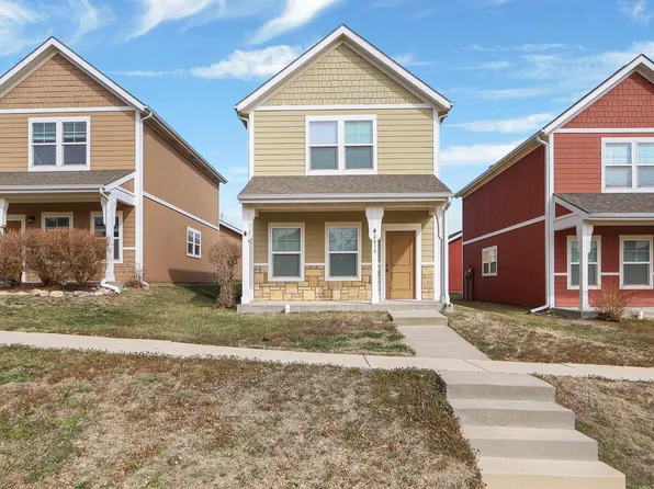 2616 Valentine Ln, Junction City, KS 66441