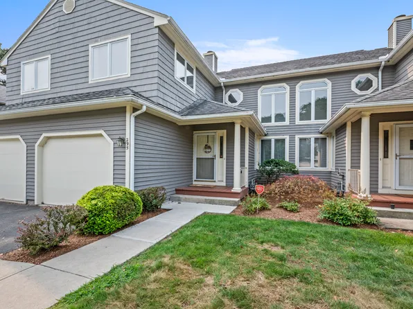 295 Castlewood Drive #295, Bloomfield, CT 06002