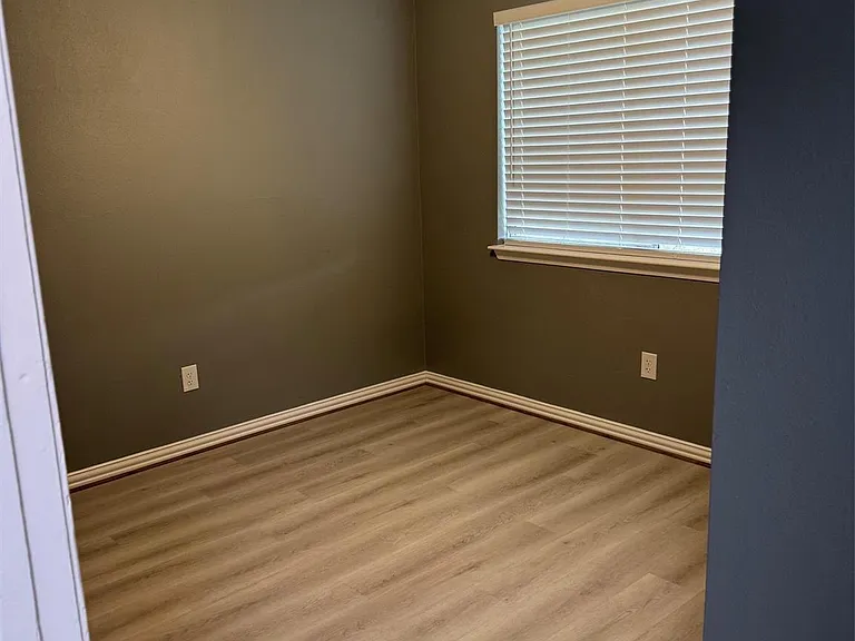 7511 Log Cradle Dr — Photo 28
