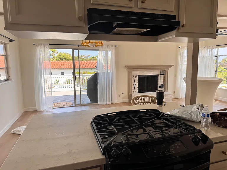 220 W Avenida Alessandro — Photo 9