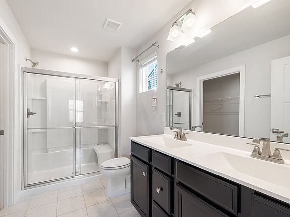 3rd image of 2624 Thornton Grove Blvd