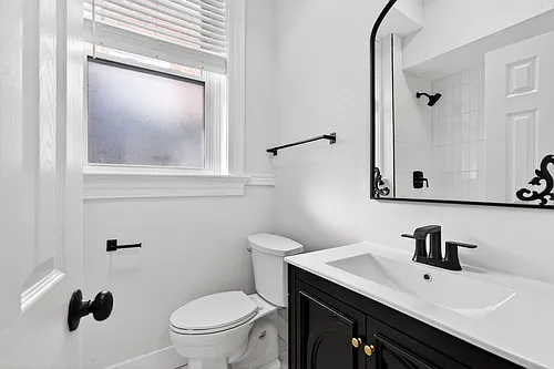 2219 Benton Ter #U Photo 1