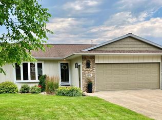 1308 S Tama St, Rock Rapids, IA 51246