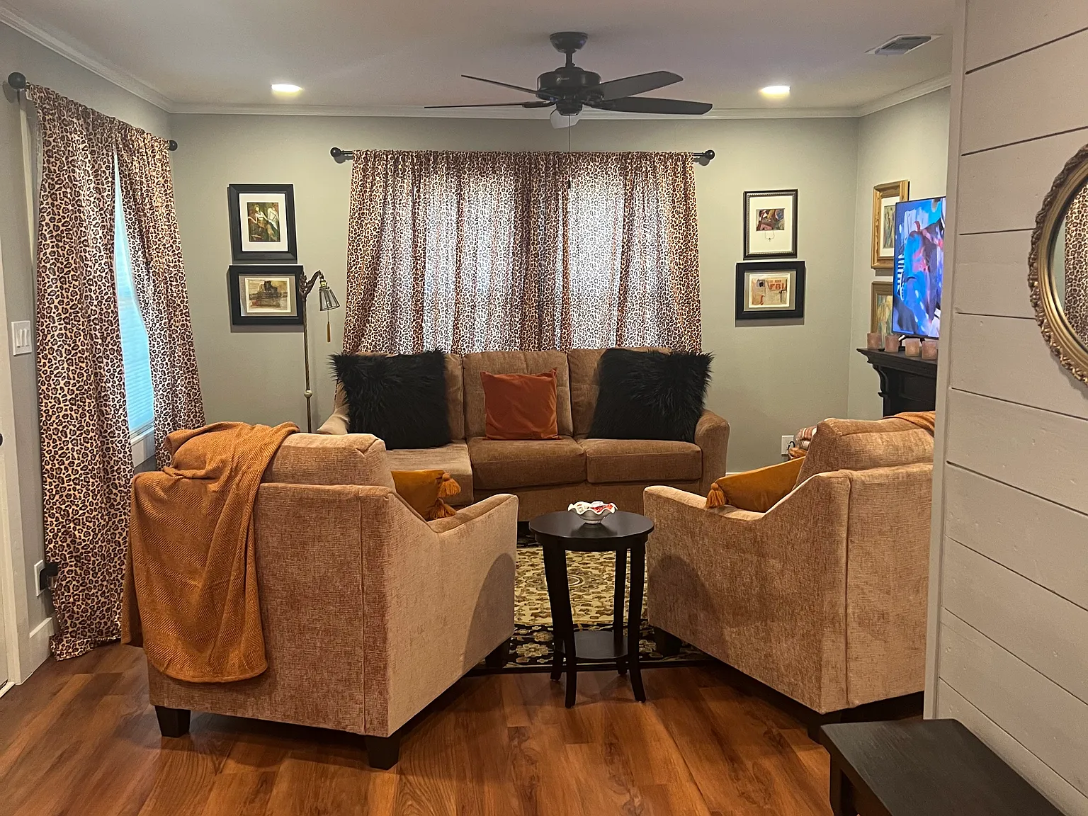 3 bed, 1696 sqft, $2,000 — Photo 2