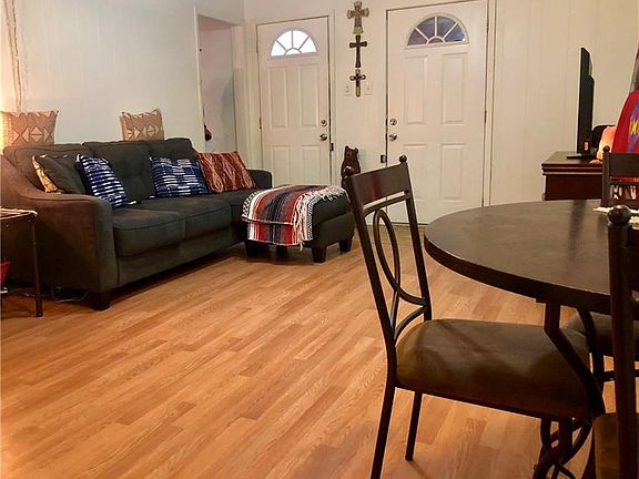 5th image of 156 SE Gardens Blvd