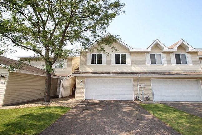 1st image of 584 Pleasure Creek Dr NE