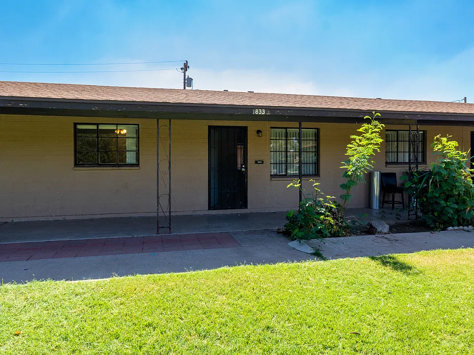 1833 E Yale-3_09152022