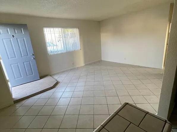 Super Clean & Nicely Renovated 2BR/1Bath in San Clemente - Walk to the Beach!, 3109 S El Camino Real APT B, San Clemente, CA 92672