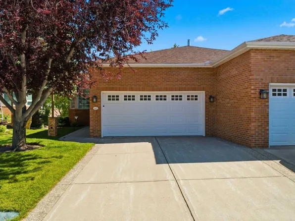 60 Prominence Point SW, Calgary, AB T3H 3E8