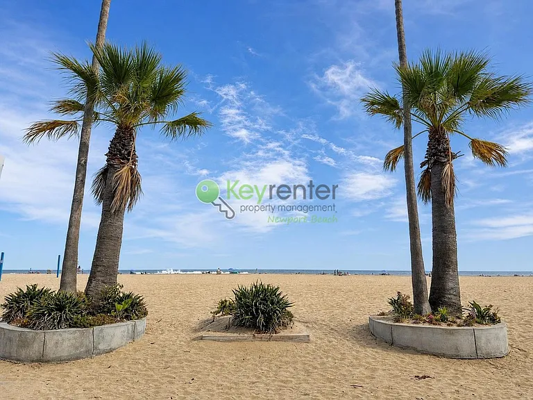 1510 W Oceanfront #A-B — Photo 4