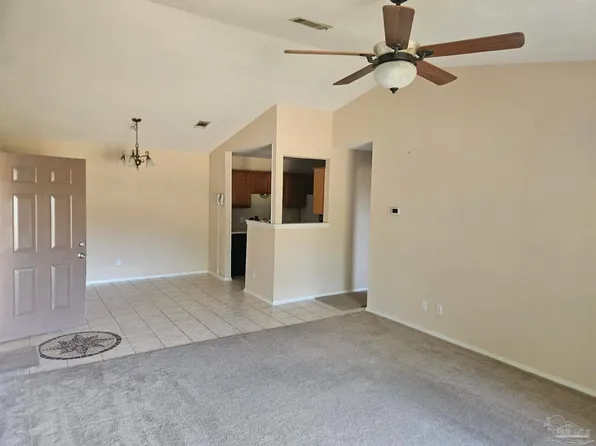 2303 W Michigan Ave APT F6, Pensacola, FL 32526