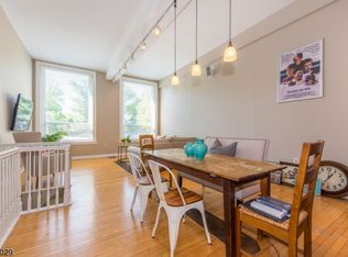 15 Glen Ridge Pkwy #19, Montclair, NJ 07042