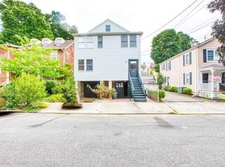 26 N Eckar St #2N, Irvington, NY 10533