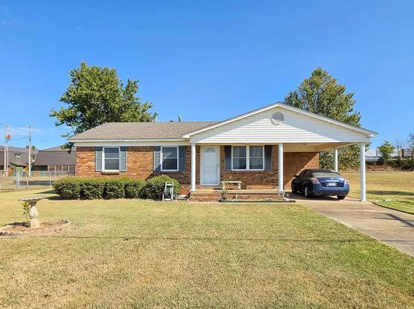 809 Liberty St, Marked Tree, AR 72365