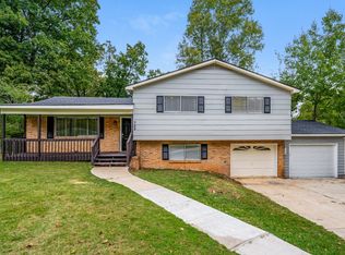 724 Country View Dr, Birmingham, AL 35215