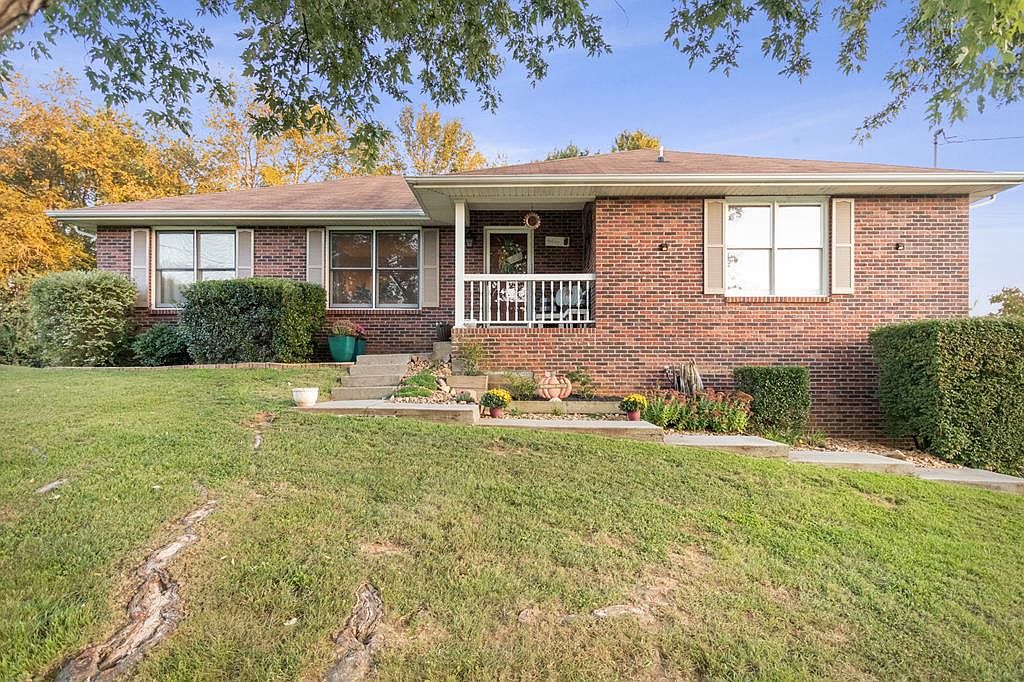 15565 Woodstone Cir, Bristol, VA 24202 Zillow