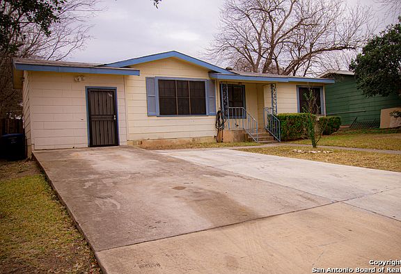 2nd image of 107 Saratoga Dr
