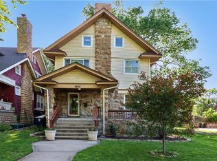 3925 Manheim Rd, Kansas City, MO 64110