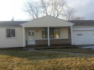 33771 Floyd St, Clinton Township, MI 48035