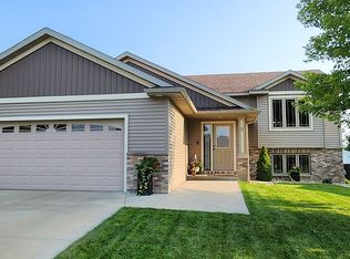 707 20th St NE, Kasson, MN 55944