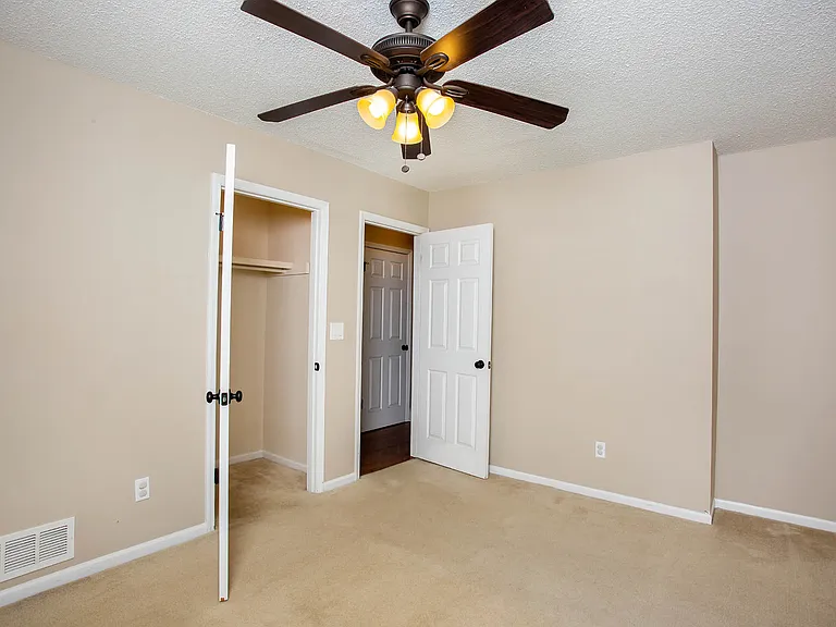 4641 Anastasia Ct SE — Photo 16