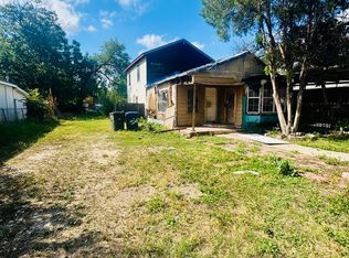 822 W Glenn Ave, San Antonio, TX 78225