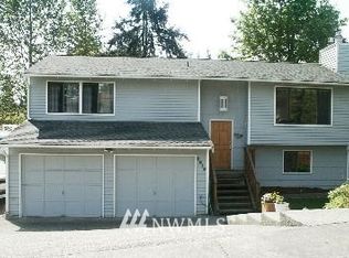 8619 NE 144th St, Kirkland, WA 98034