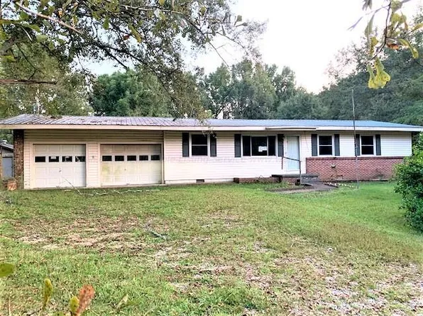 405 19th Ave W, Guin, AL 35563