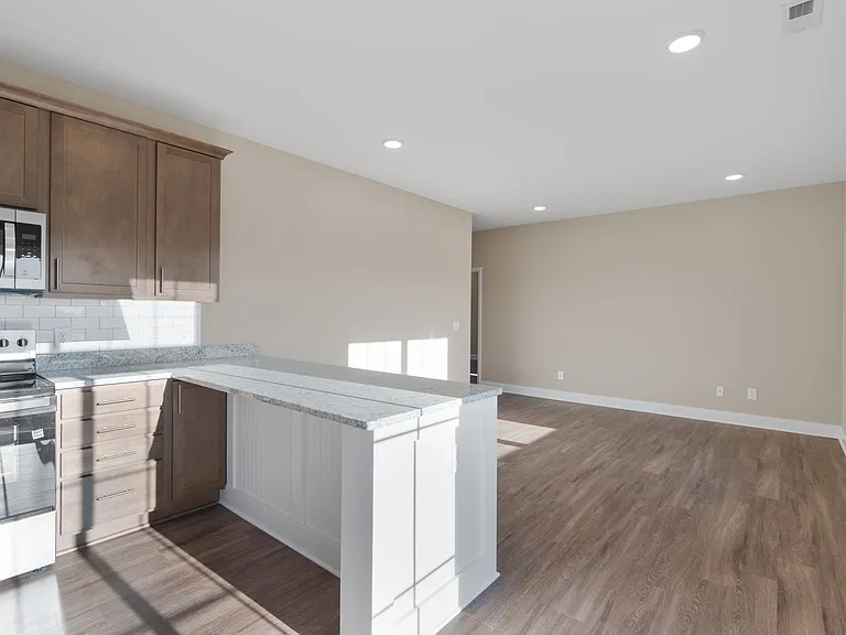 4016 Belcourt Dr — Photo 17