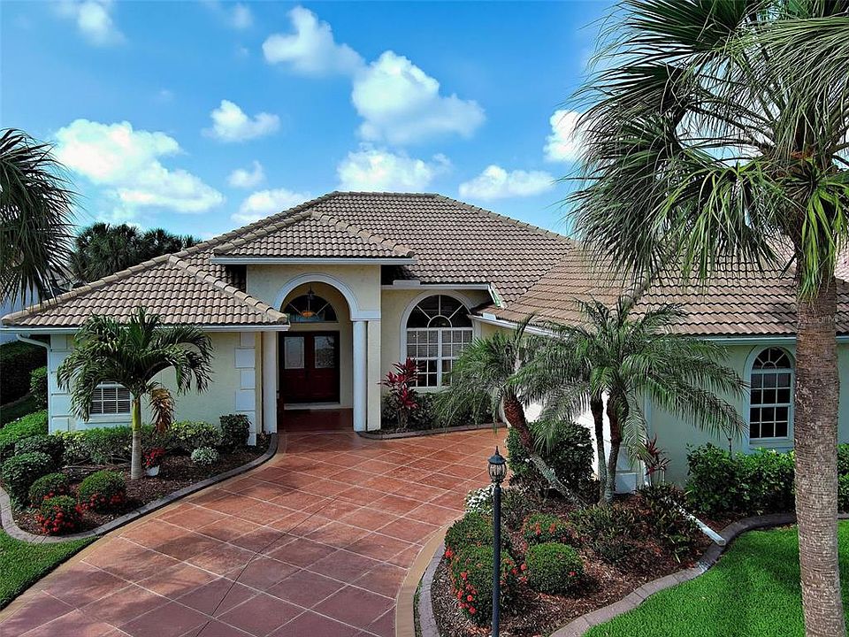 1st image of 115 Grand Oak Cir