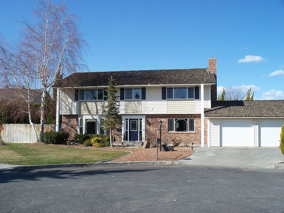 Wonderful Home with In Ground Pool