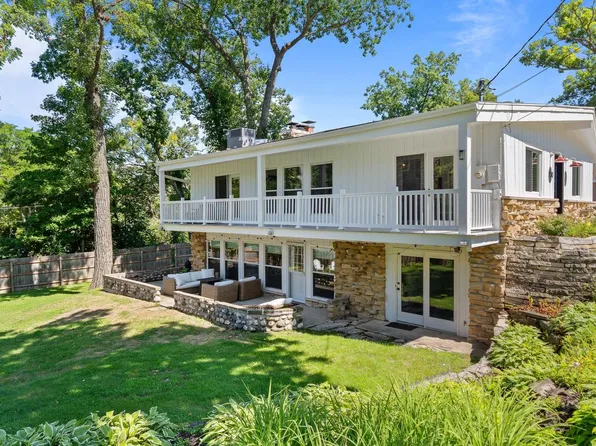 550 Glenview ROAD, Williams Bay, WI 53191