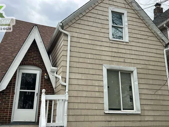 3209 W 120th St, Cleveland, OH 44111