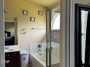 1016 Washburn Dr, Leander, TX 78641