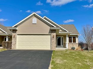 1400 Blue Flag Ct, Northfield, MN 55057