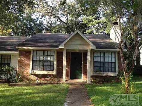 1st image of 1118 Brafforton Dr #1