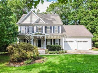 312 Sycamore Creek Dr, Holly Springs, NC 27540