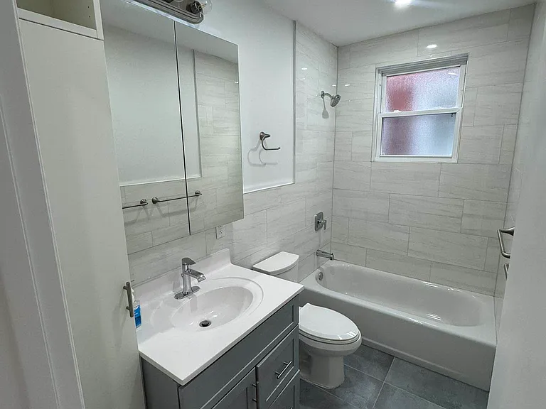 245 Newkirk Ave #2 — Photo 14