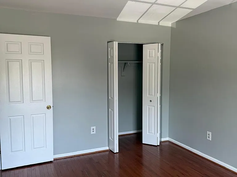 8108 Sandy Spring Rd — Photo 8
