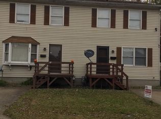 63 Riverside Dr, South Charleston, WV 25303