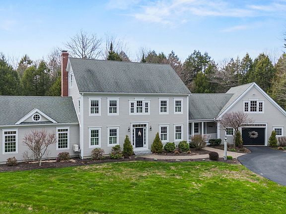 2nd image of 23 Porcupine Ridge Way